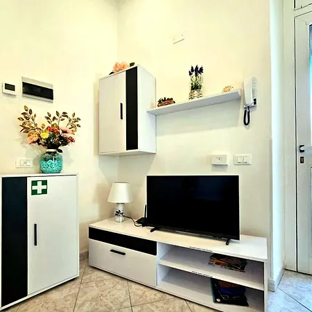 Daire Good Night Big Family With Terrace - 5 Min From Station, Independent Entrance *